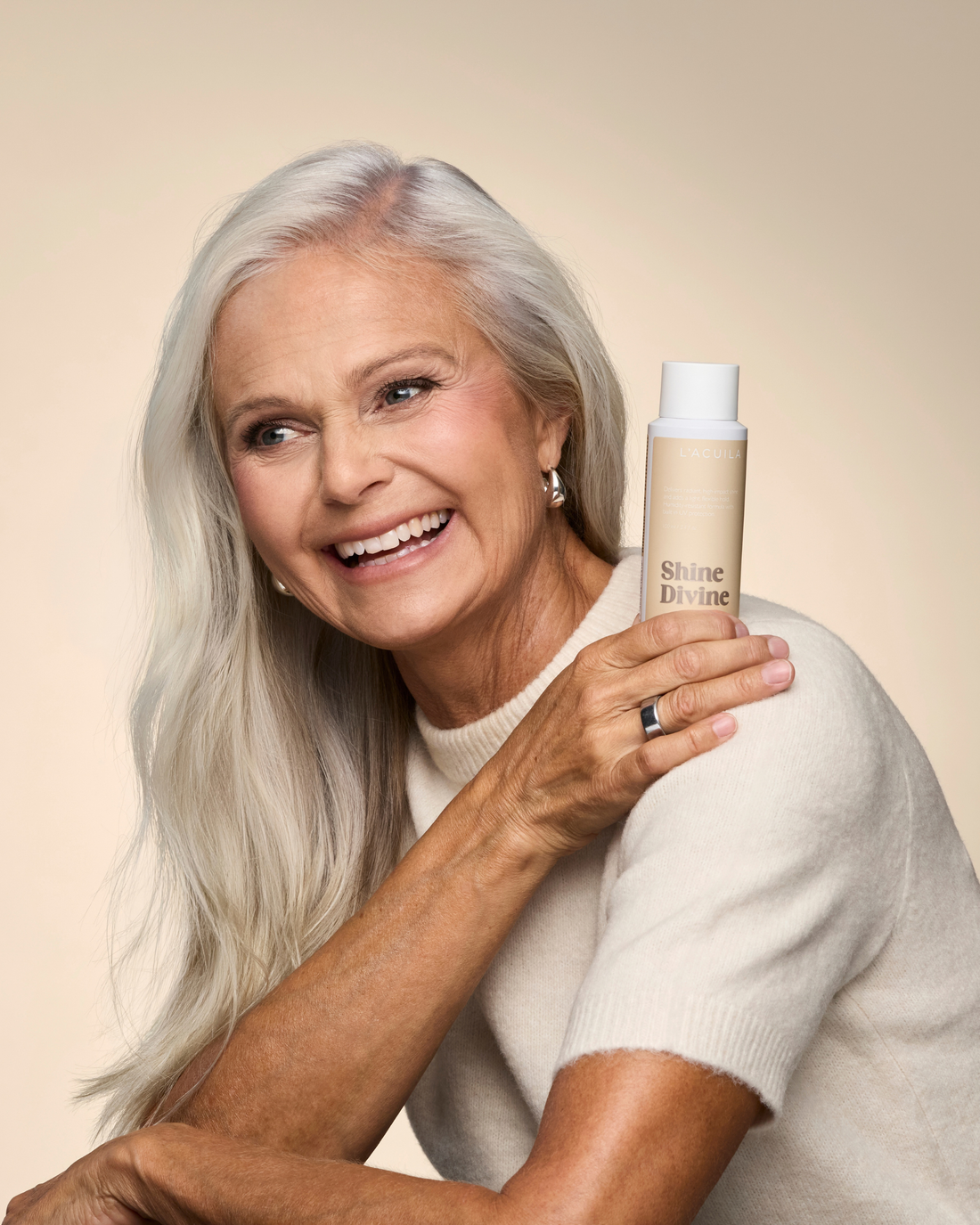 Shine Divine Gloss Hair Spray